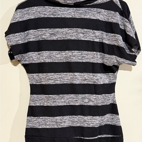 Eclipse Black and Gray Striped Short Sleeve Tee - Picture 4 of 4